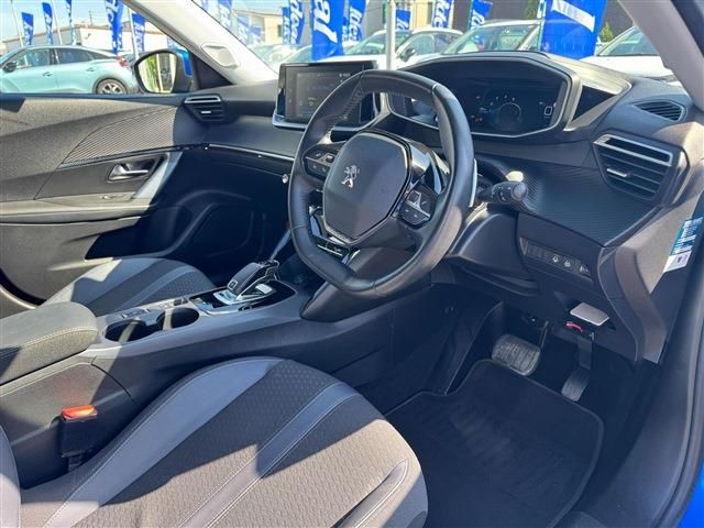 PEUGEOT PEUGEOT 2008 2021