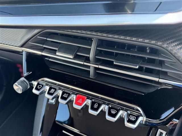 PEUGEOT PEUGEOT 2008 2021