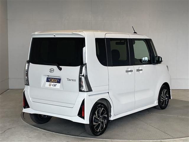 DAIHATSU TANTO CUSTOM 2024