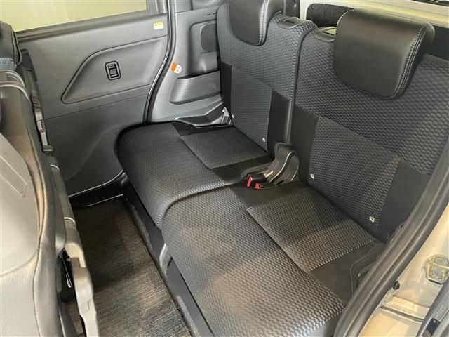 DAIHATSU TANTO CUSTOM 2024