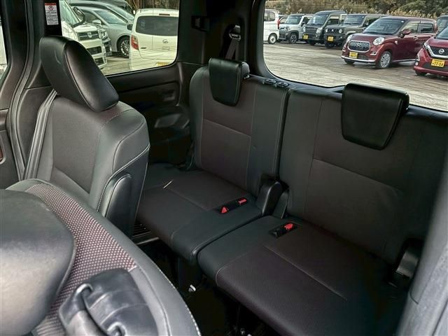 TOYOTA ESQUIRE HYBRID 2020