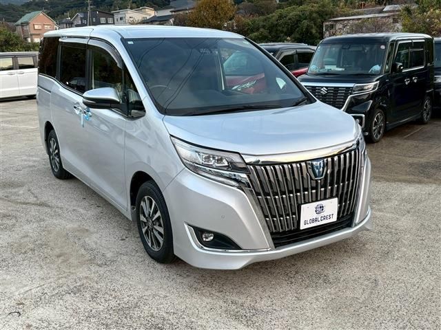 TOYOTA ESQUIRE HYBRID 2020