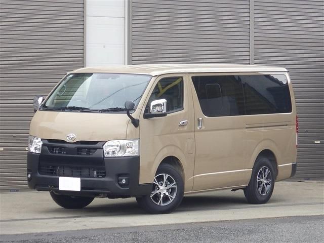 TOYOTA HIACE van 2WD 2025