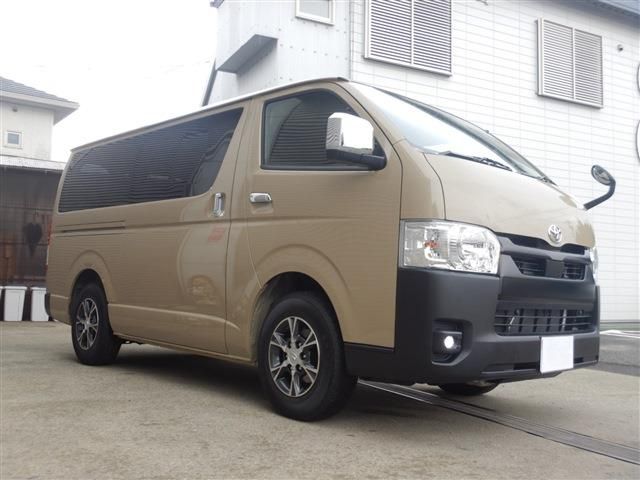 TOYOTA HIACE van 2WD 2025