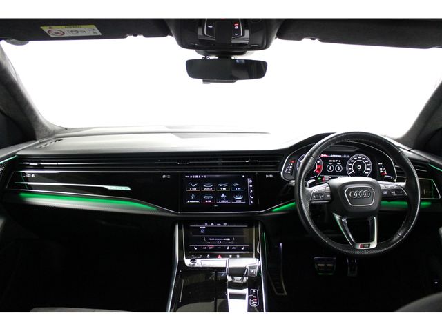 AUDI AUDI RS Q8 2022