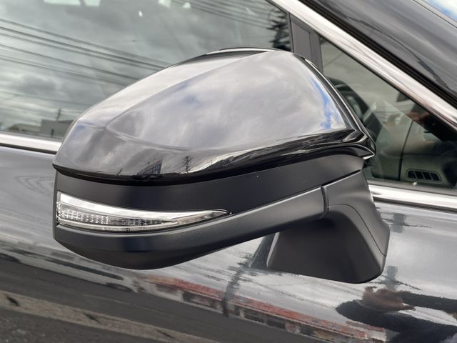 TOYOTA HARRIER 2WD 2025