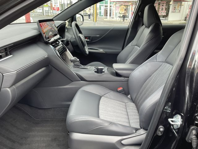 TOYOTA HARRIER 2WD 2025