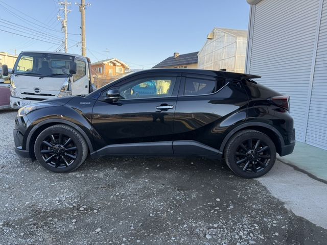 TOYOTA C-HR 2018