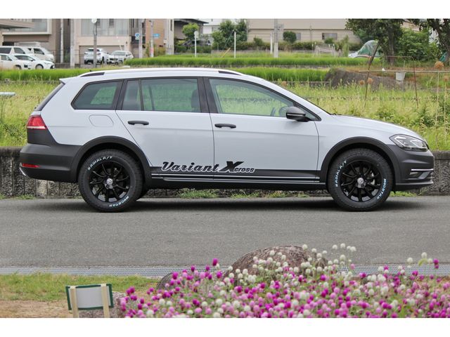 VOLKSWAGEN VOLKSWAGEN GOLF VARIANT 2018