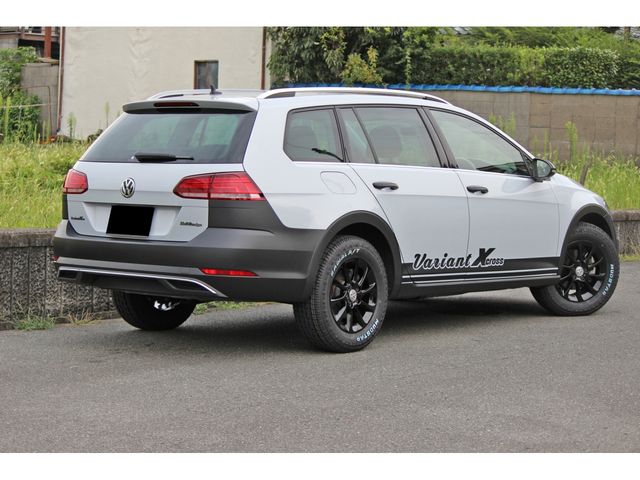 VOLKSWAGEN VOLKSWAGEN GOLF VARIANT 2018