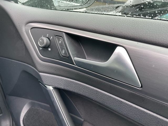 VOLKSWAGEN VOLKSWAGEN GOLF VARIANT 2018