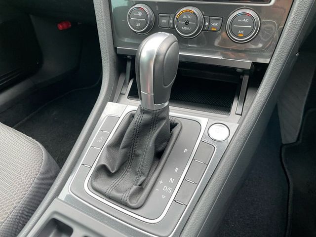 VOLKSWAGEN VOLKSWAGEN GOLF VARIANT 2018