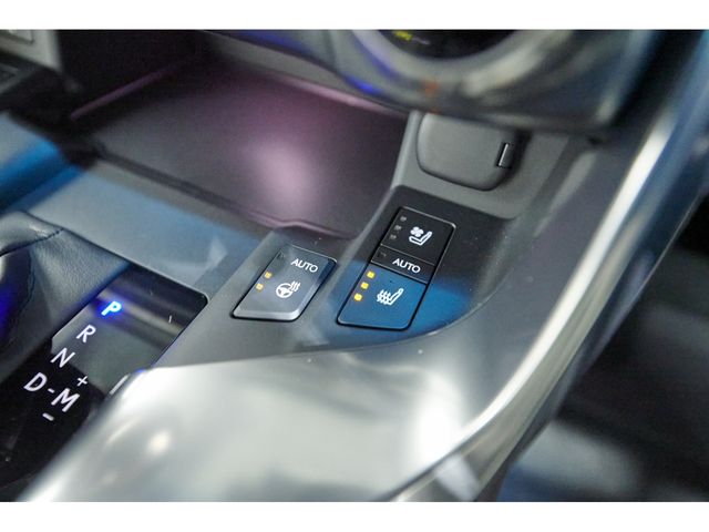 TOYOTA LEXUS LX600 2024