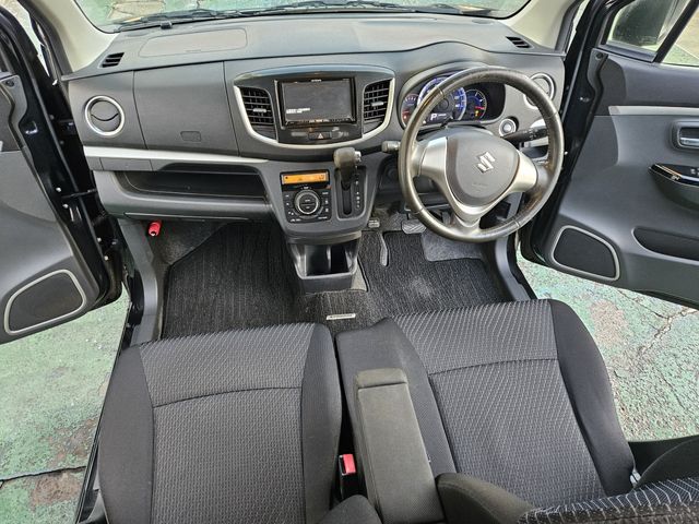 SUZUKI WAGON R STINGRAY 2013