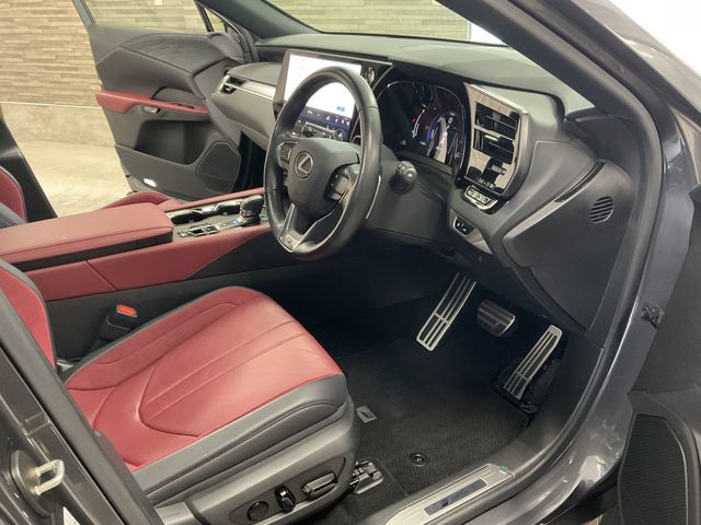 TOYOTA LEXUS RX500h 2024