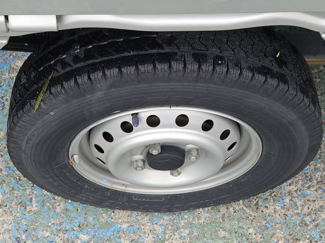 SUZUKI CARRY truck 2013