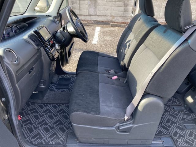 DAIHATSU TANTO CUSTOM 4WD 2010