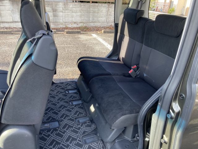 DAIHATSU TANTO CUSTOM 4WD 2010