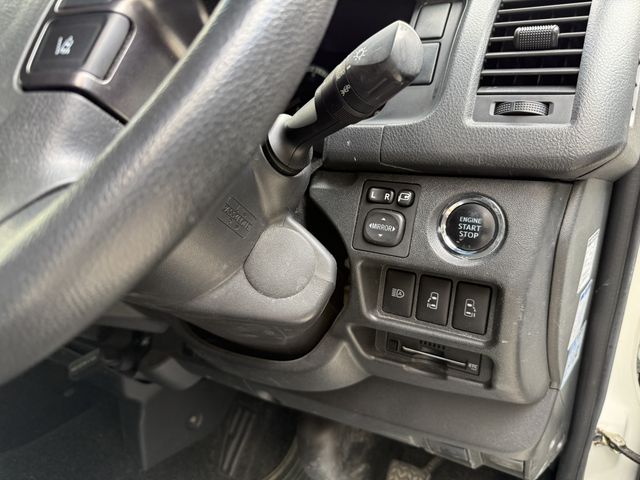 TOYOTA HIACE van 2WD 2021