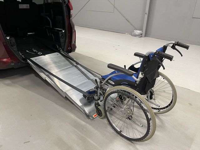 HONDA FREED plus 2016