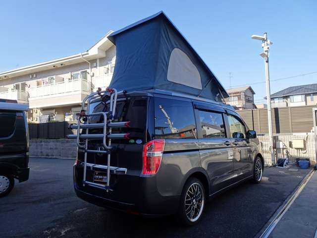 HONDA STEPWAGON 2013