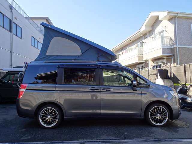 HONDA STEPWAGON 2013