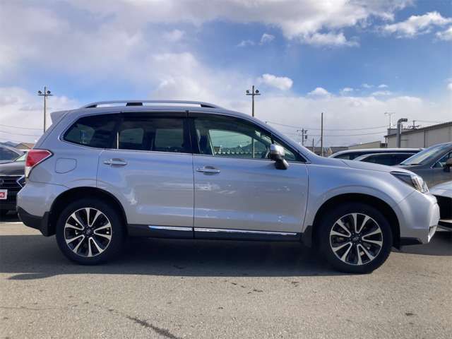 SUBARU FORESTER 2016