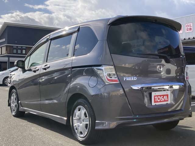 HONDA FREED HYBRID 2014