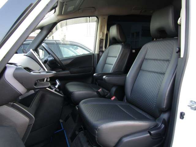NISSAN SERENA  WG 2020
