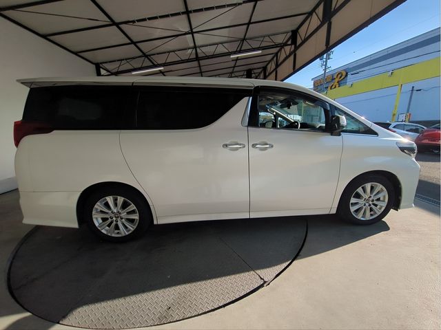 TOYOTA ALPHARD 2018