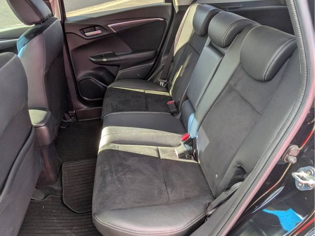 HONDA SHUTTLE HYBRID 2016