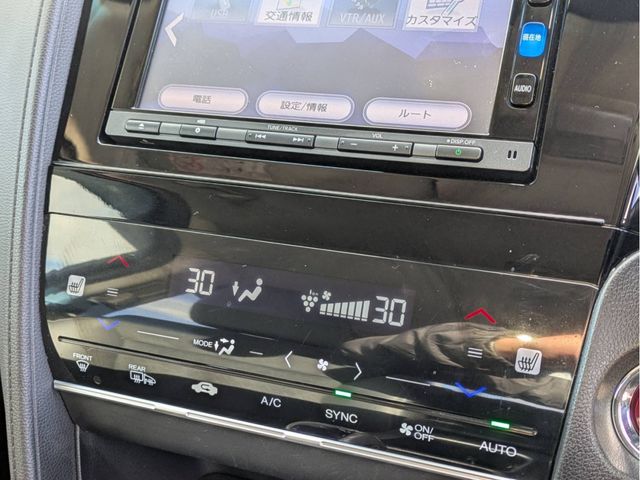 HONDA SHUTTLE HYBRID 2016