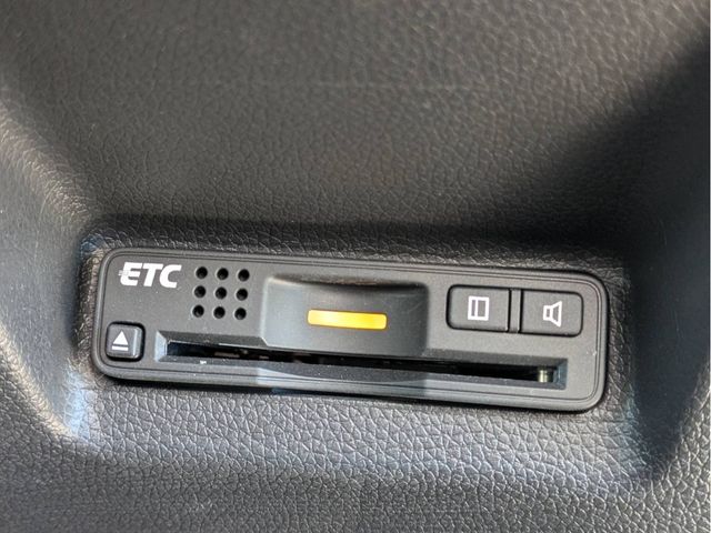 HONDA SHUTTLE HYBRID 2016