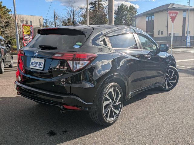 HONDA VEZEL HYBRID 2017