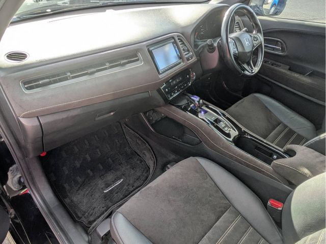 HONDA VEZEL HYBRID 2017