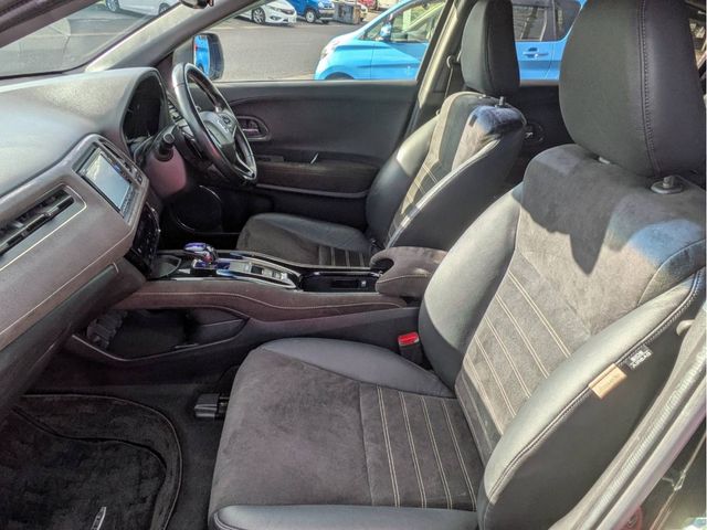 HONDA VEZEL HYBRID 2017