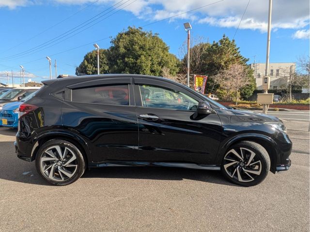HONDA VEZEL HYBRID 2017