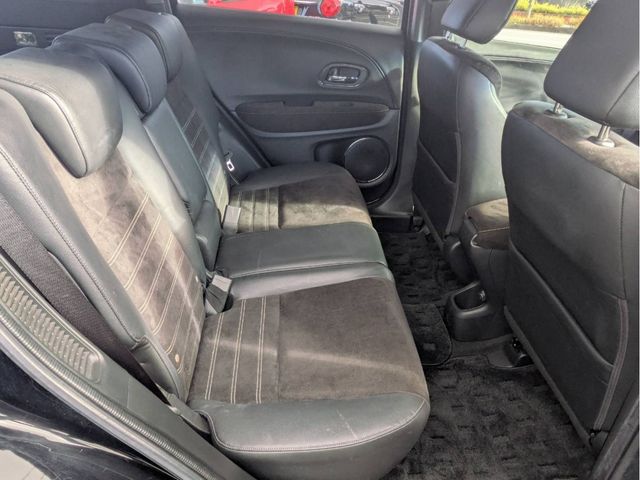 HONDA VEZEL HYBRID 2017