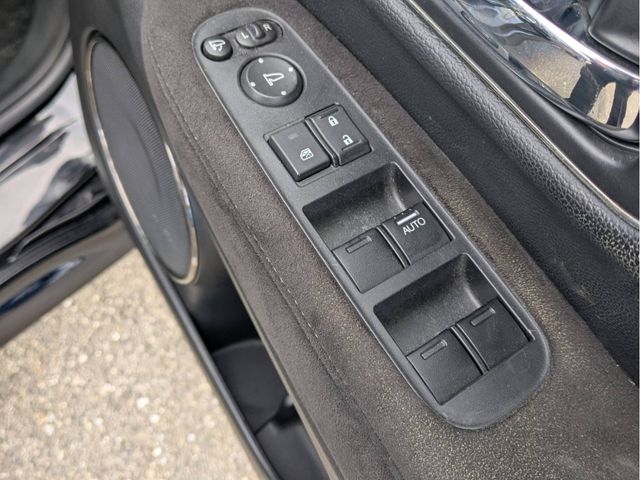 HONDA VEZEL HYBRID 2017