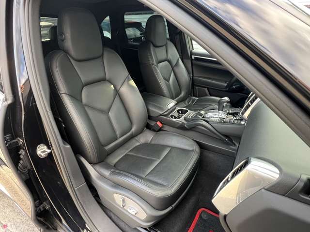 PORSCHE PORSCHE Cayenne 2011