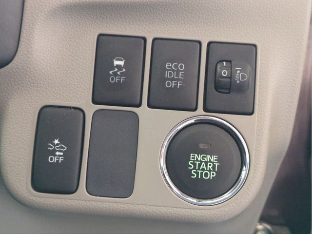 TOYOTA PIXIS EPOCH 2013