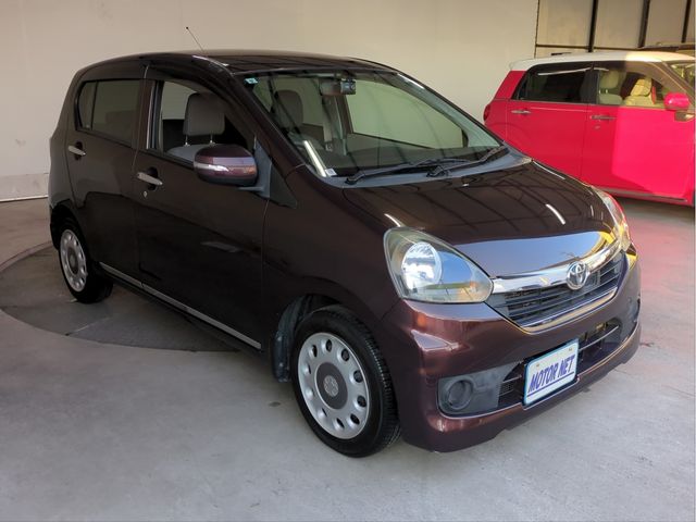 TOYOTA PIXIS EPOCH 2013