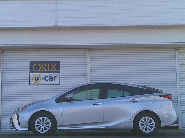 TOYOTA PRIUS 4WD 2021