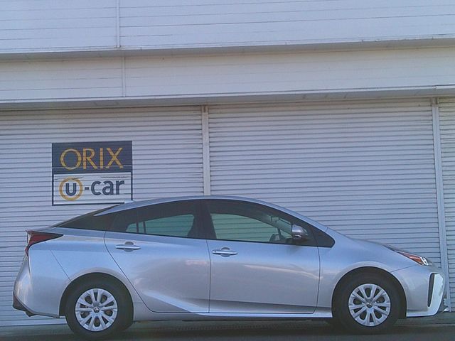 TOYOTA PRIUS 4WD 2021