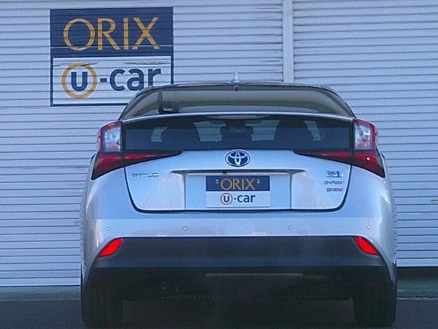 TOYOTA PRIUS 4WD 2021