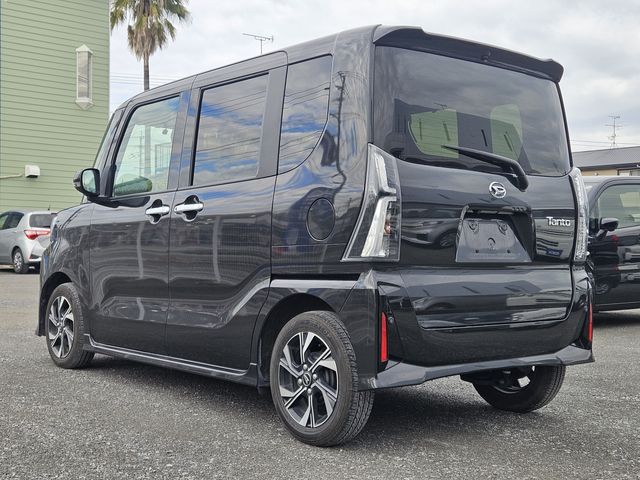 DAIHATSU TANTO CUSTOM 2024