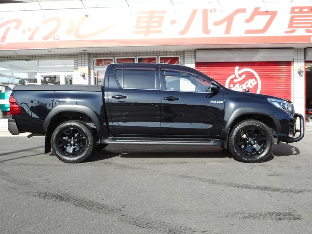 TOYOTA HILUX 4WD 2020