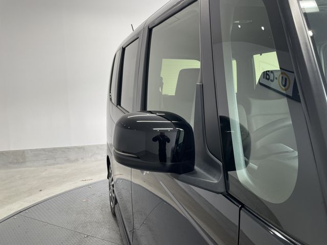 HONDA N BOX CUSTOM 2023