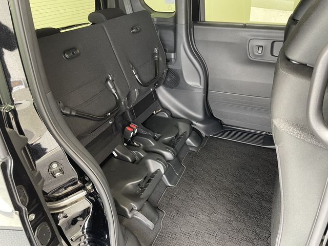 HONDA N BOX CUSTOM 2023