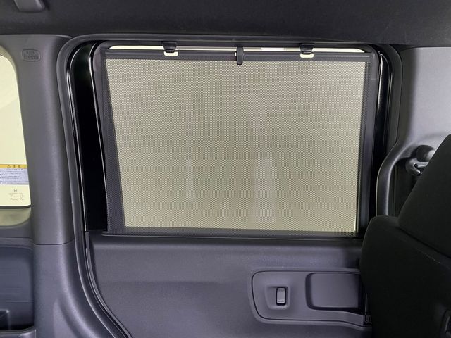 HONDA N BOX CUSTOM 2023